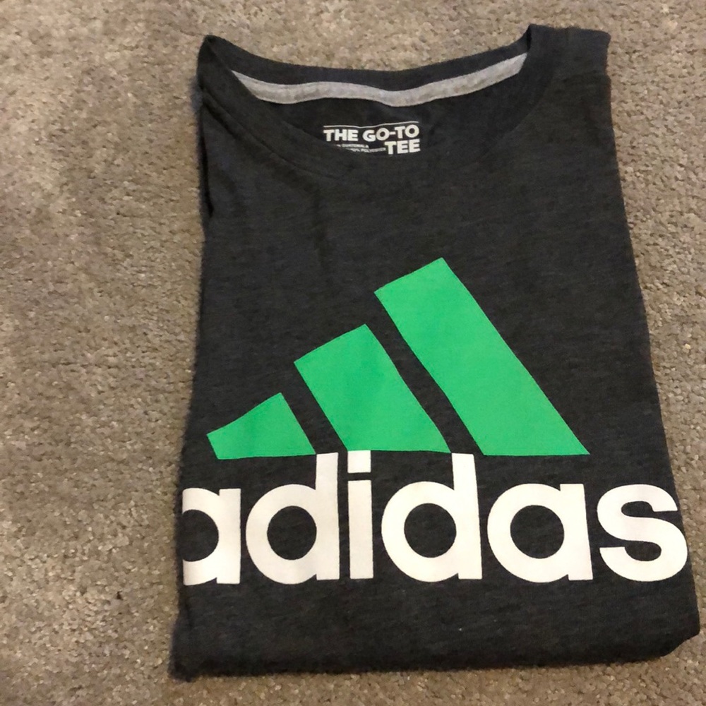 Adidas T-shirt